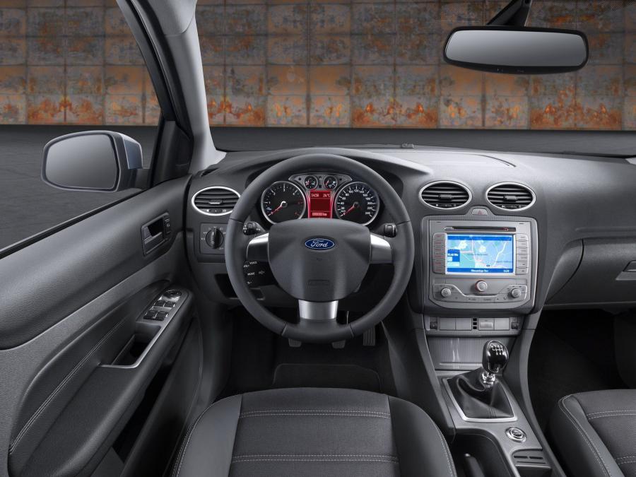  Ford Focus 2008 года  (фото 44 из 51)